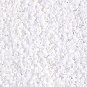 Delica - 11/0 - Chalk White